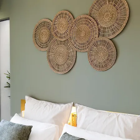 Stay&go Des Monts - Centre-ville - Parking Prive - 20 Min Du * 艾克斯莱班