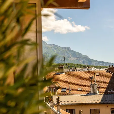 公寓 Stay&go Des Monts - Centre-ville - Parking Prive - 20 Min Du 艾克斯莱班