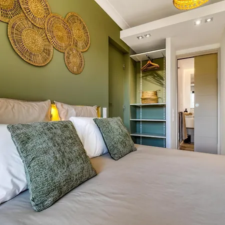 Stay&go Des Monts - Centre-ville - Parking Prive - 20 Min Du * 艾克斯莱班